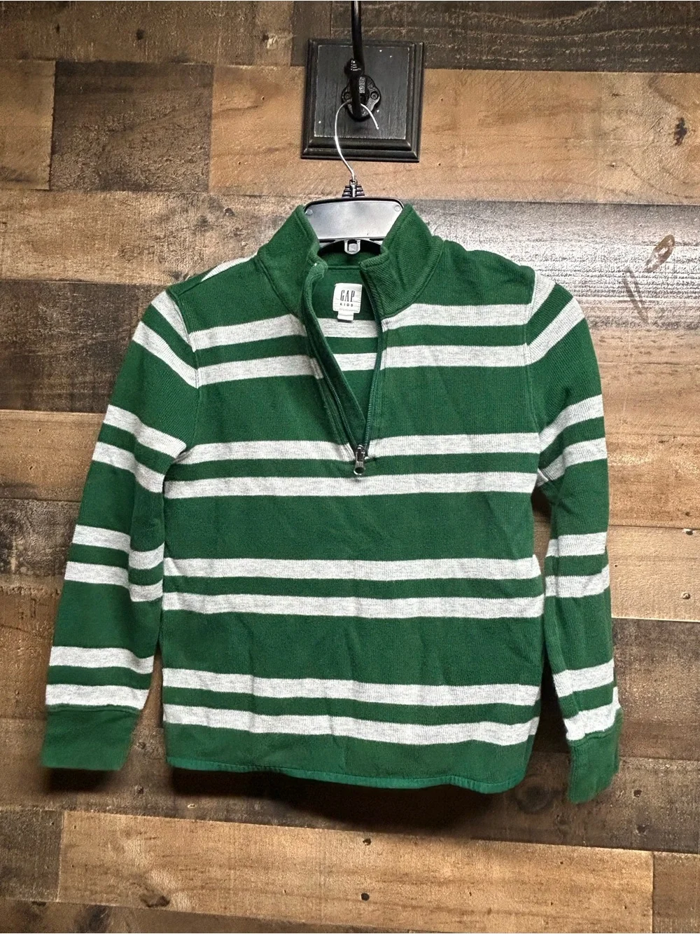 GAP Men's Green and White Striped Quarter-Zip Sweater